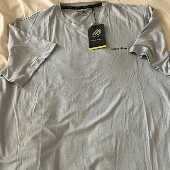 Eddie Bauer Motion Tee Shirt - Picture 3 of 5